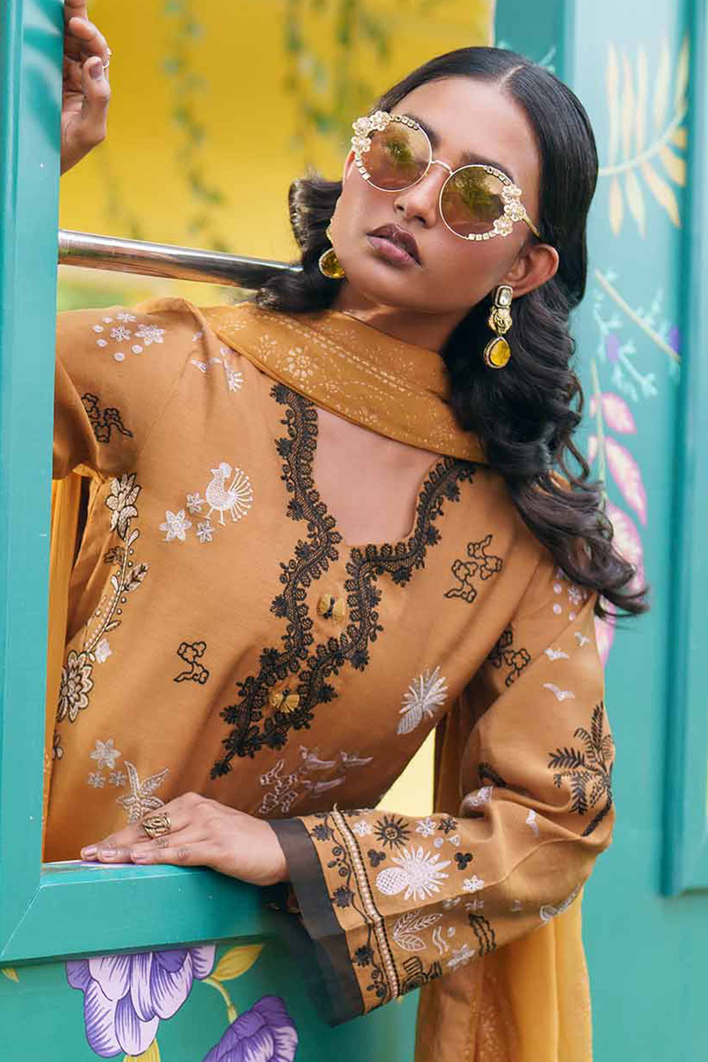 3 Piece - Embroidered Suit - PFE26-31