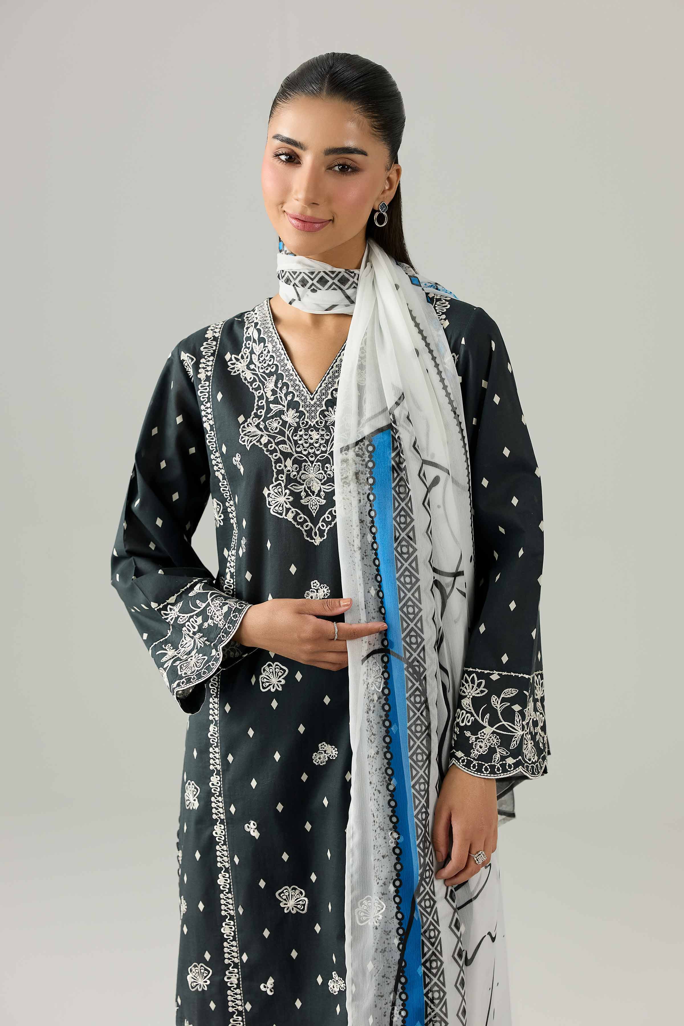 3 Piece - Embroidered Suit - PMS26-08 Black Cambric 3PC Embroidered Nishat Australia