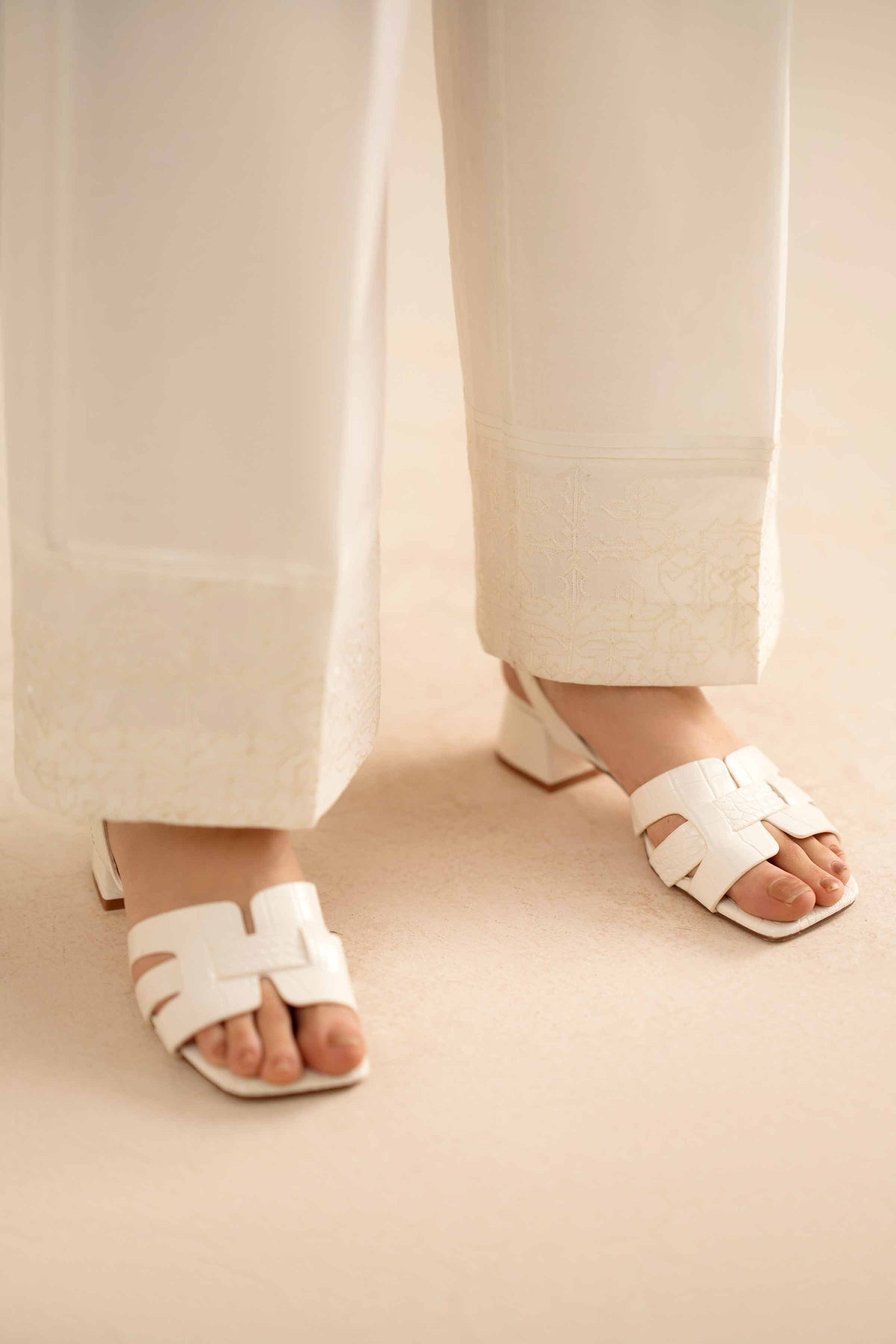 Embroidered Trousers - PW25-116 White Karandi 1PC Embroidered Nishat Australia