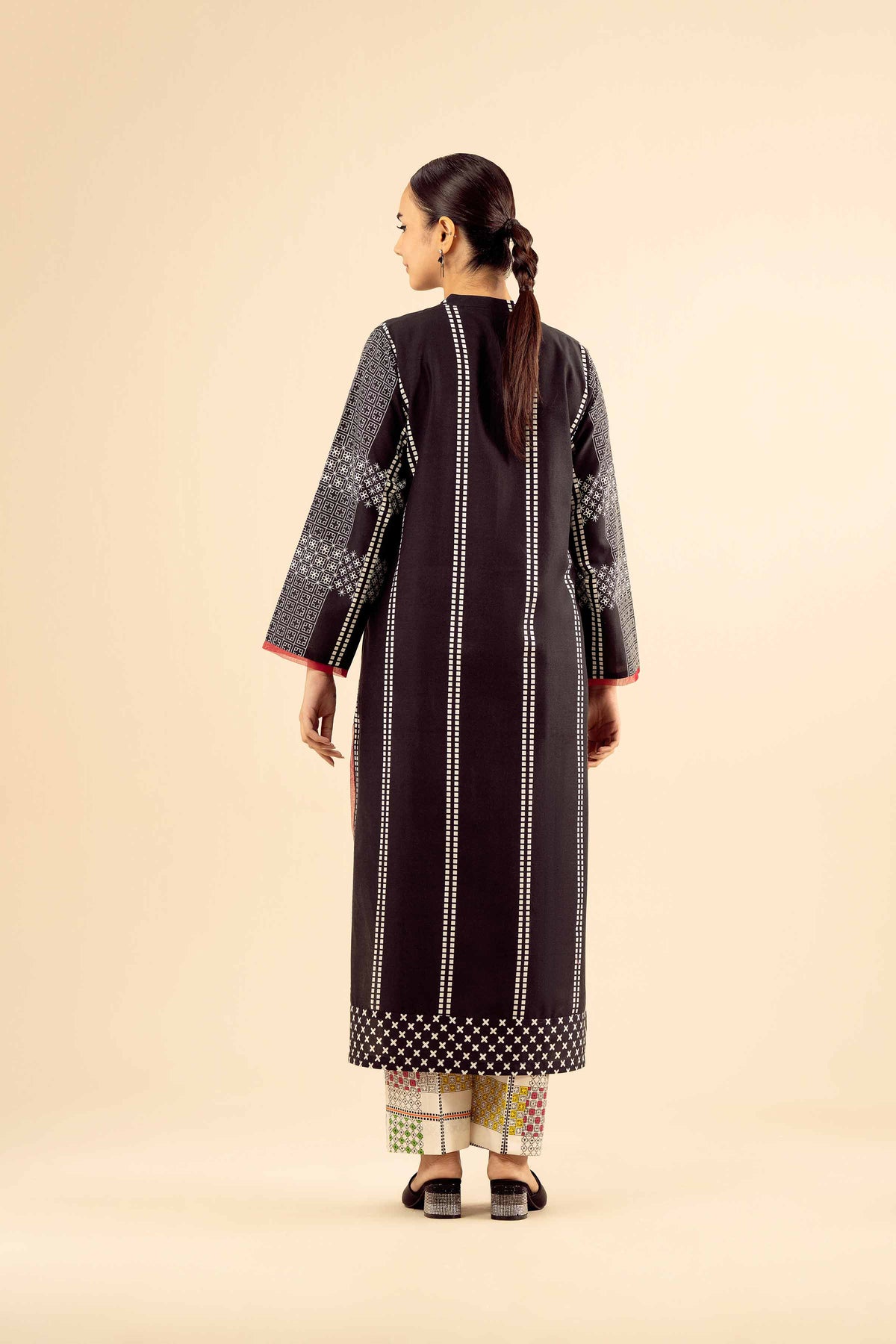 2 Piece - Printed Embroidered Suit - PW25-209 Black Wool 2PC Embroidered Nishat Australia