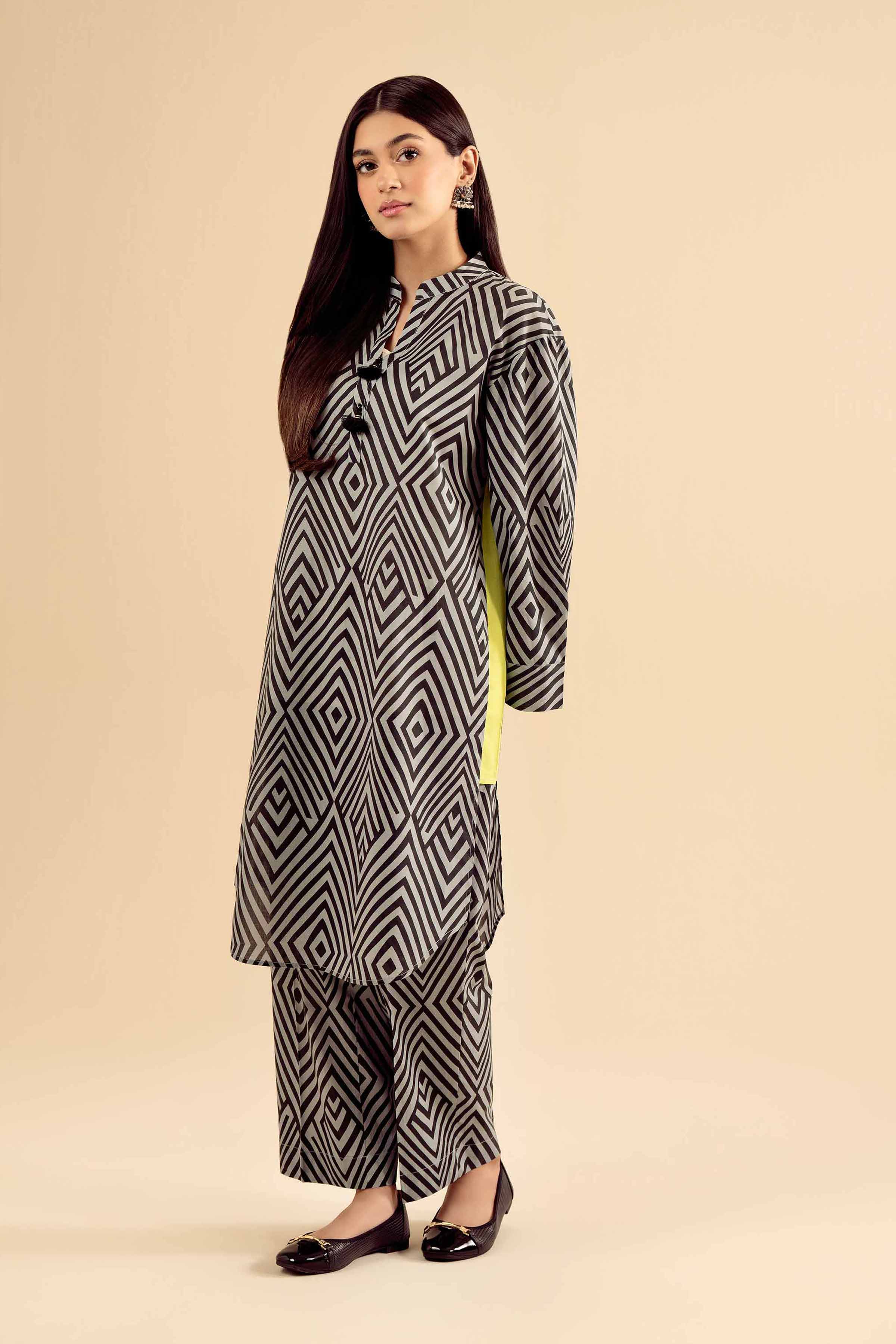 2 Piece - Printed Suit - PW25-22 READY TO WEAR Black Cambric 2PC Printed
