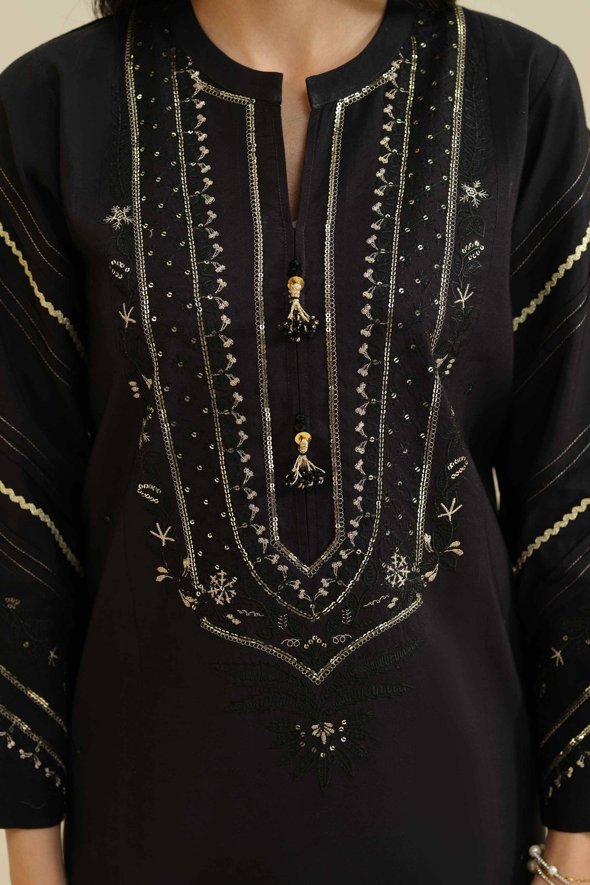 3 Piece - Embroidered Suit - PW25-404 Black Silk 3PC Embroidered Nishat Australia