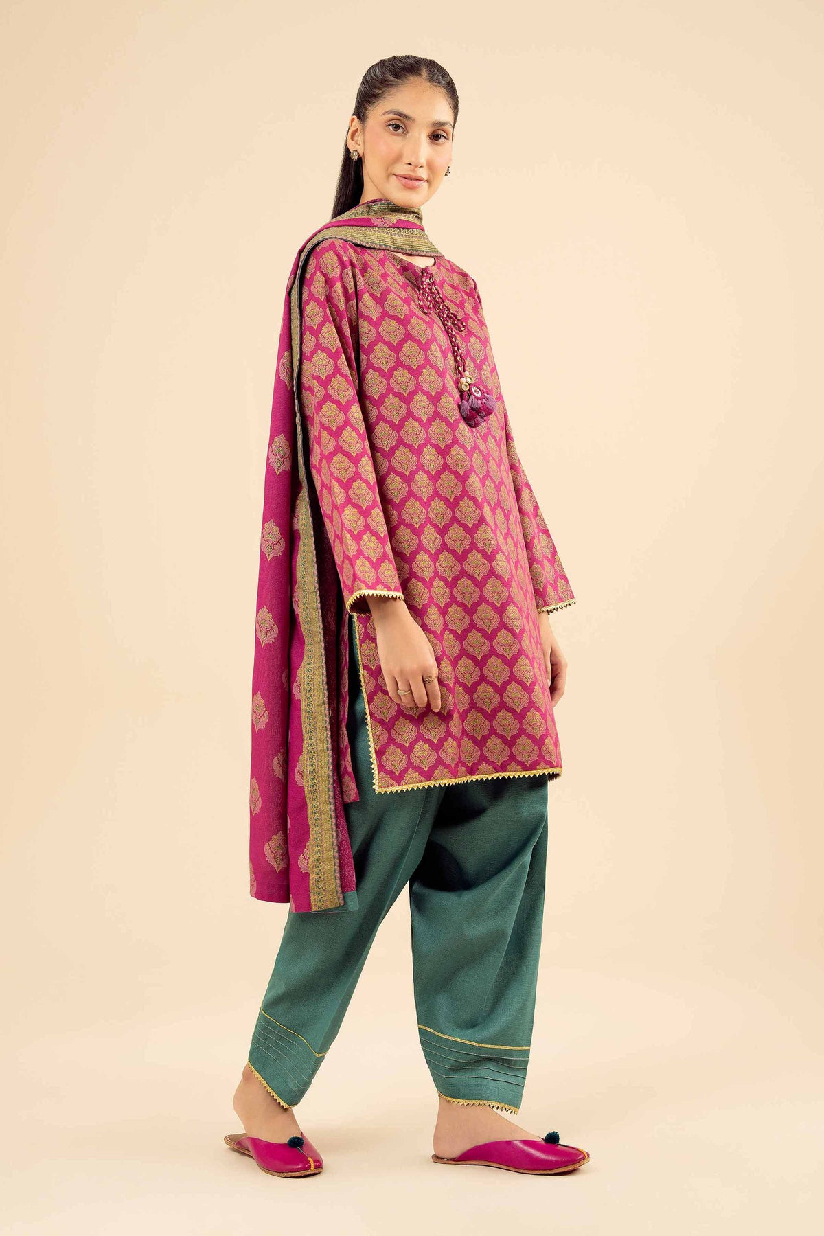 3 Piece - Printed Suit - PW25-495 Pink Karandi 3PC Printed Nishat Australia