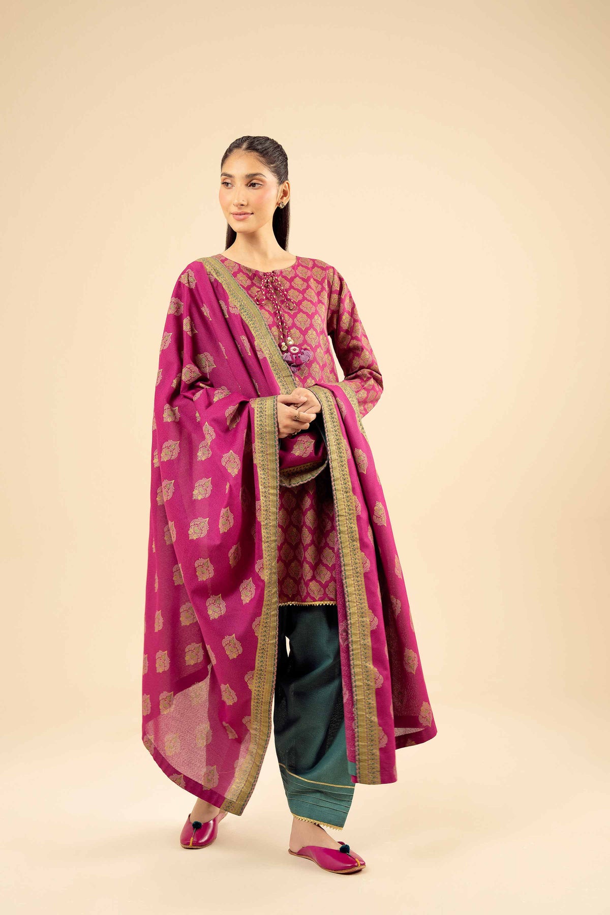 3 Piece - Printed Suit - PW25-495 Pink Karandi 3PC Printed Nishat Australia