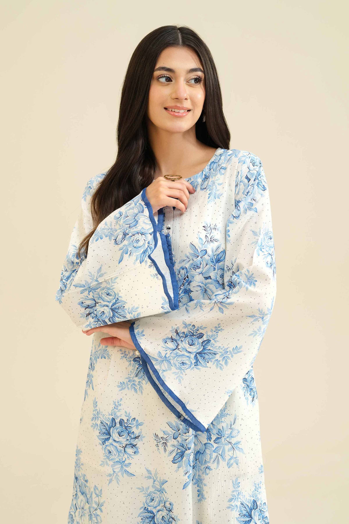 2 Piece - Printed Suit - PW25-62 White Chiffon 2PC Printed Nishat Australia