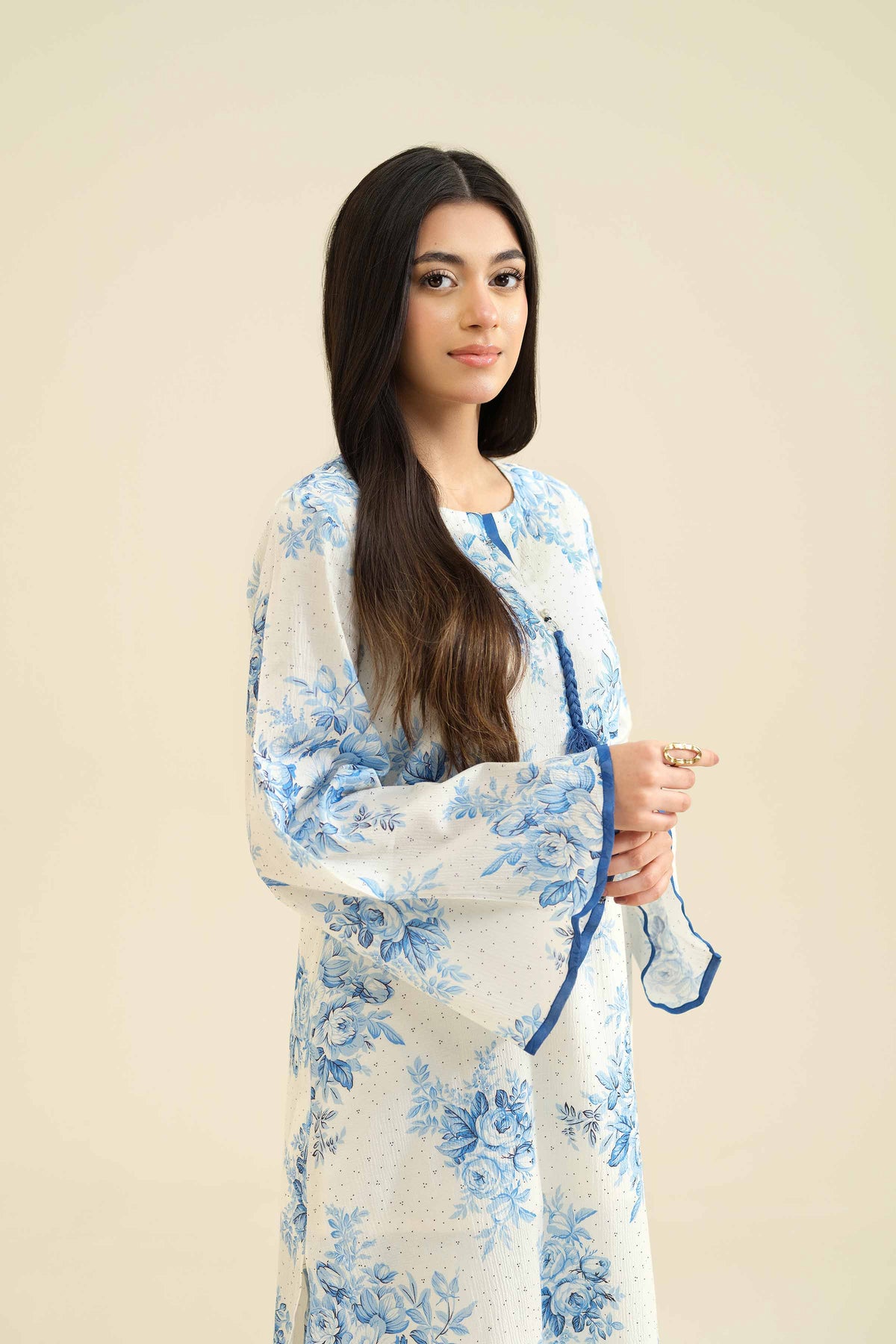 2 Piece - Printed Suit - PW25-62 White Chiffon 2PC Printed Nishat Australia