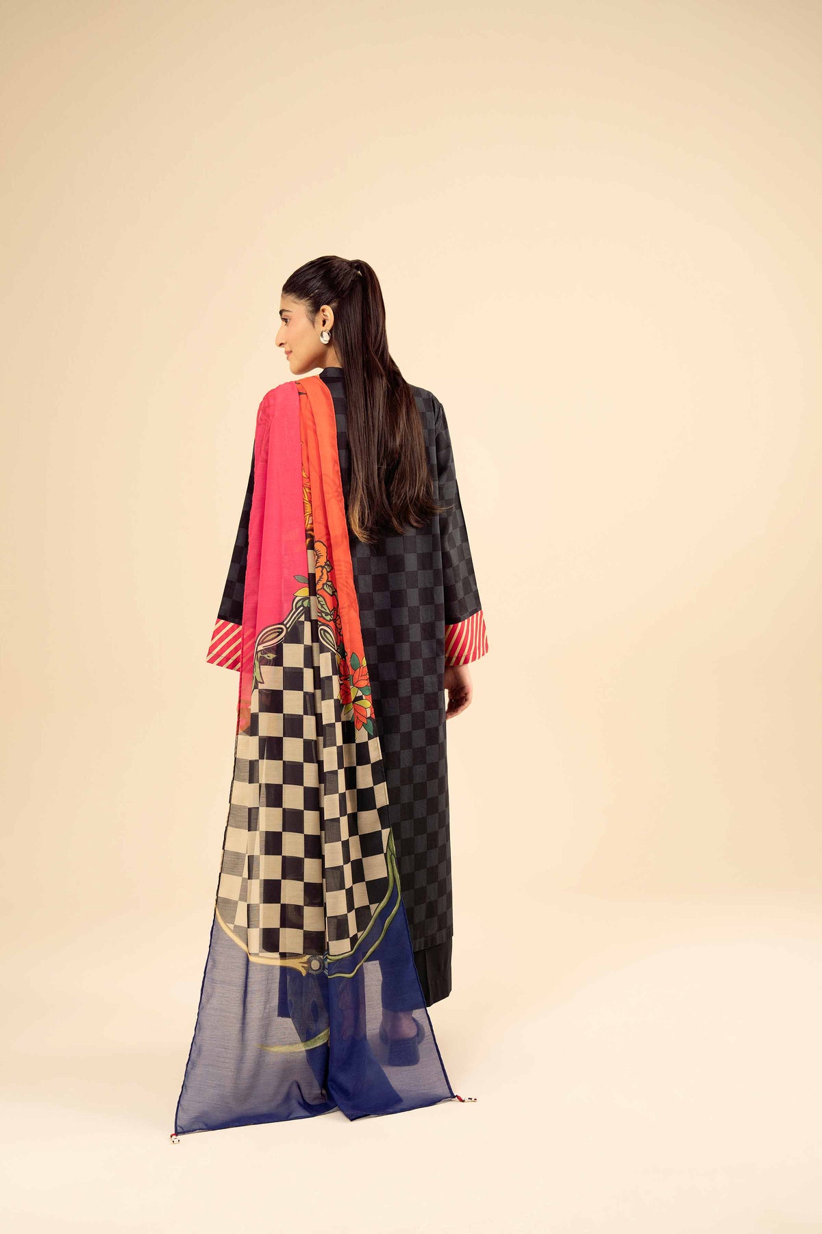 2 Piece - Printed Suit - PW25-73 Black Cambric 2PC Printed Nishat Australia