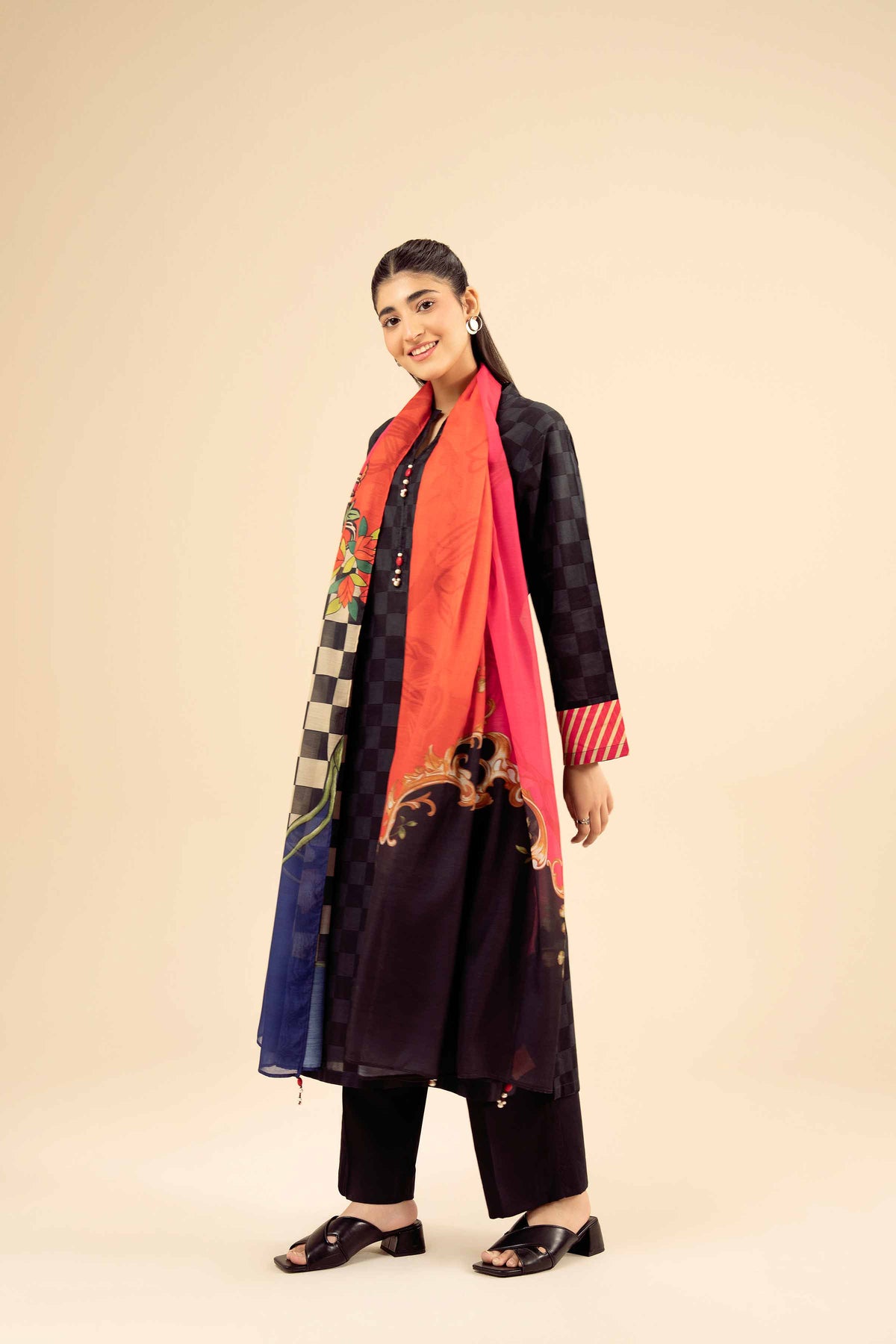 2 Piece - Printed Suit - PW25-73 Black Cambric 2PC Printed Nishat Australia
