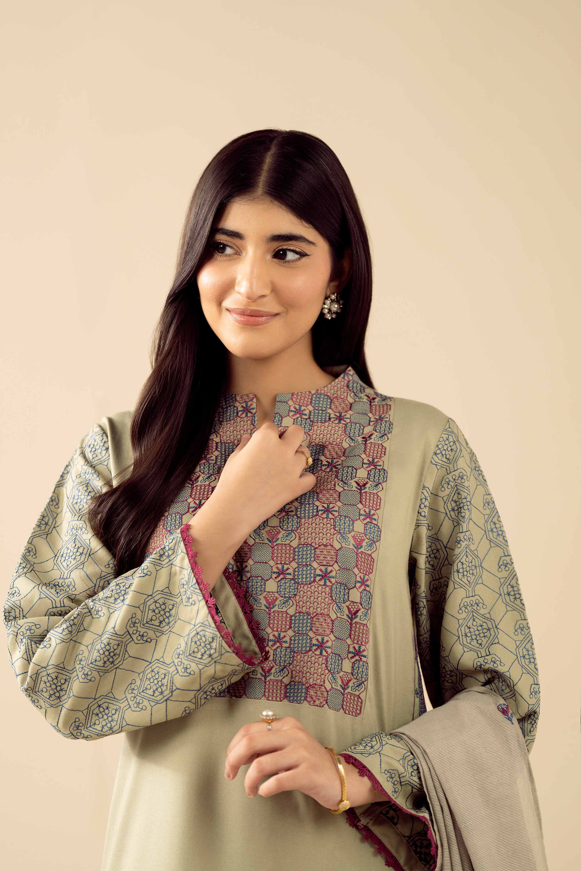 2 Piece - Embroidered Suit - PW25-77 READY TO WEAR Green Viscose 2PC Embroidered