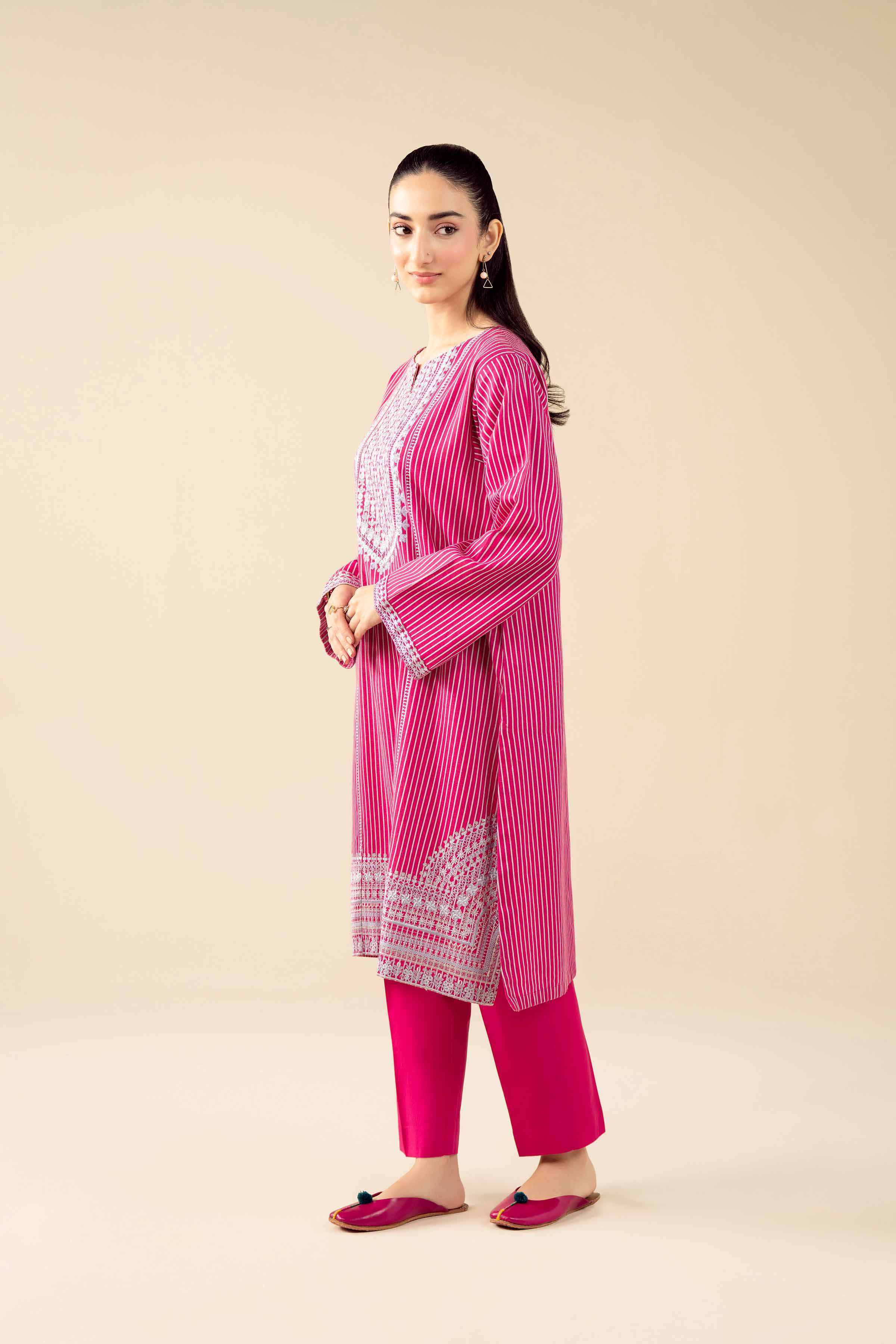 2 Piece - Printed Embroidered Suit - PW25-86 READY TO WEAR Pink Karandi 2PC Embroidered